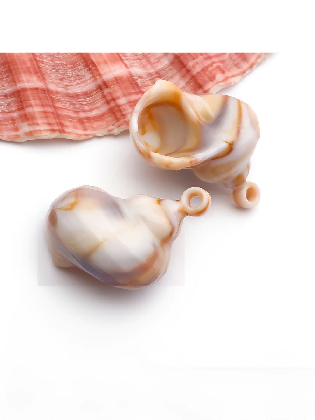 1 pc beige acrylic conch 21x31mm-3.9g