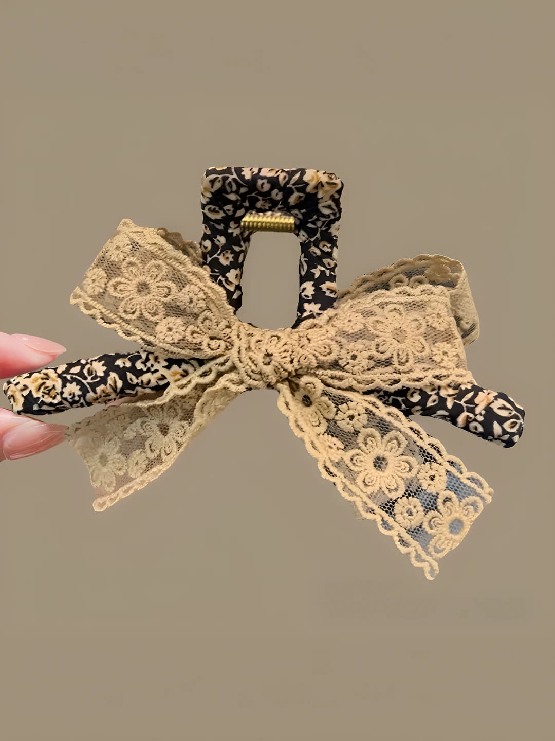 2# Coffee lace claw clip, 12.5 cm