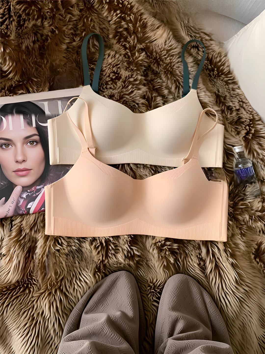 Women's thin seamless bra, 3/4 cup, lifting and side fat gathering, wireless, 70-80% nylon, casual style