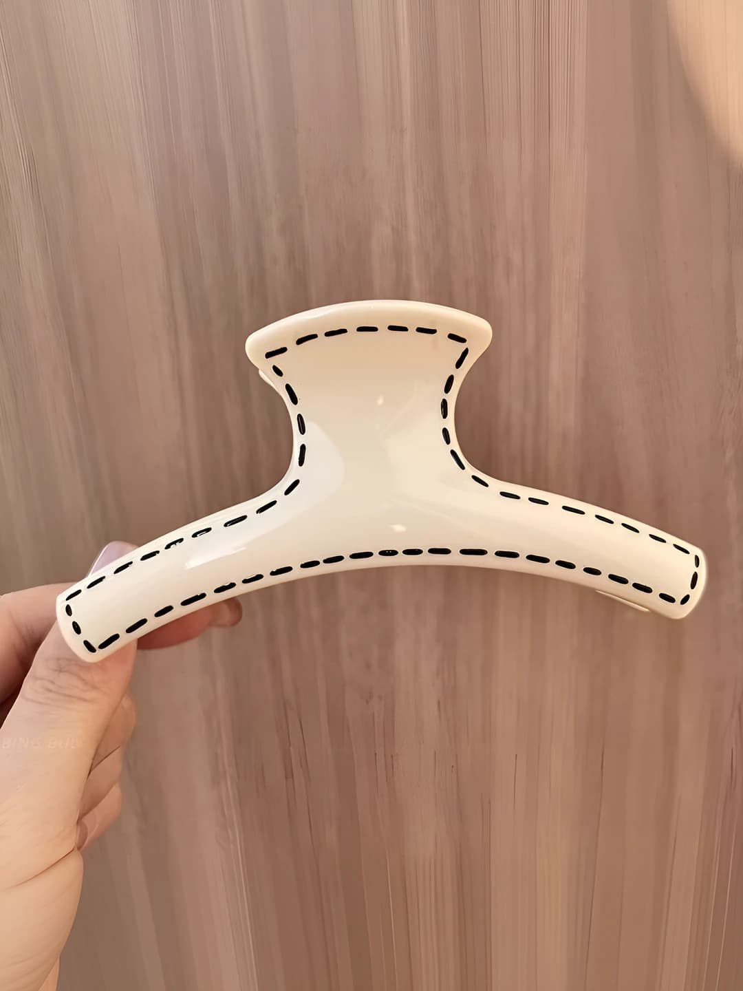 Chiziqli iloncha bej 11cm