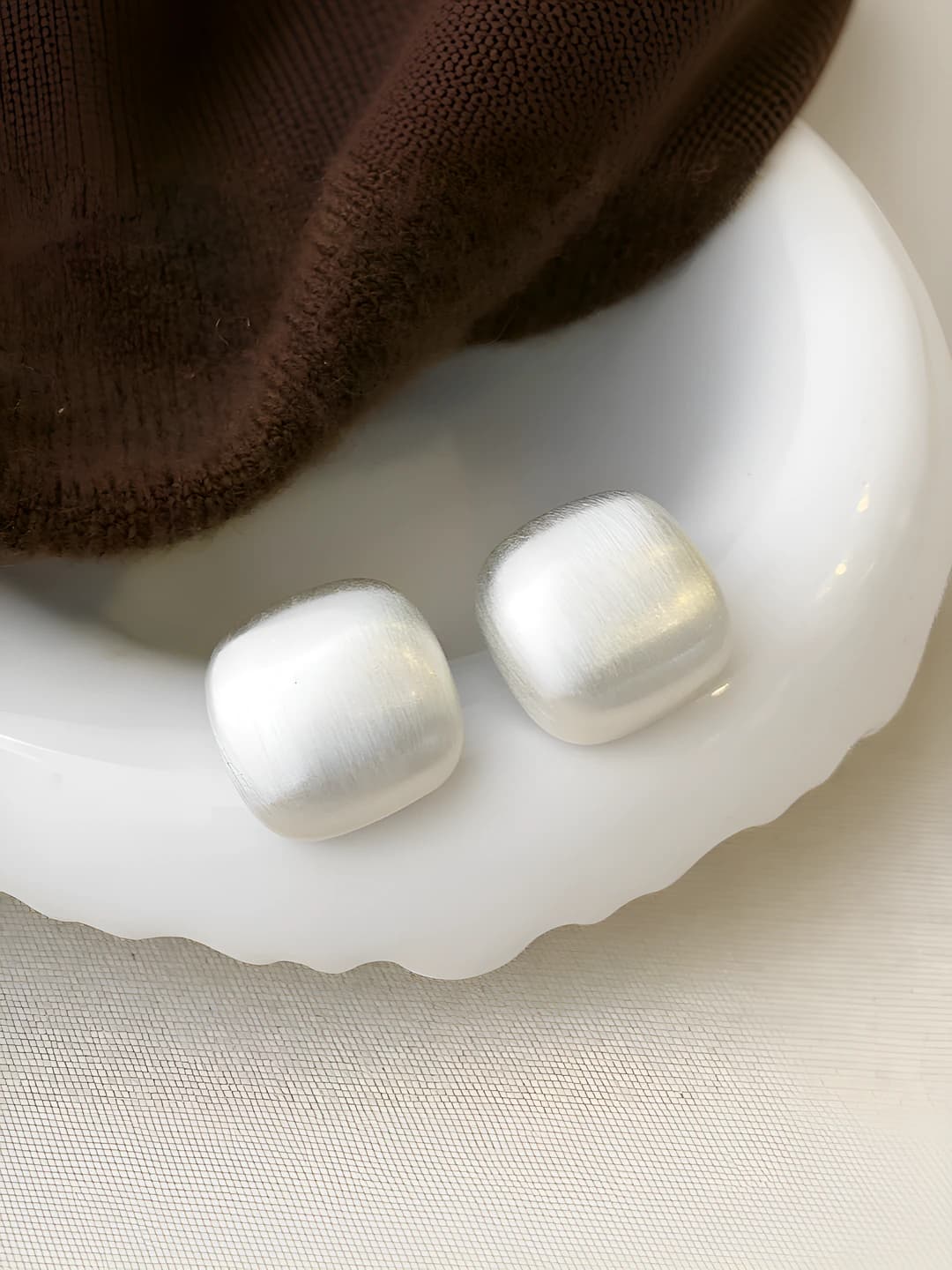 A-770 Kumush rangli mat brilyant