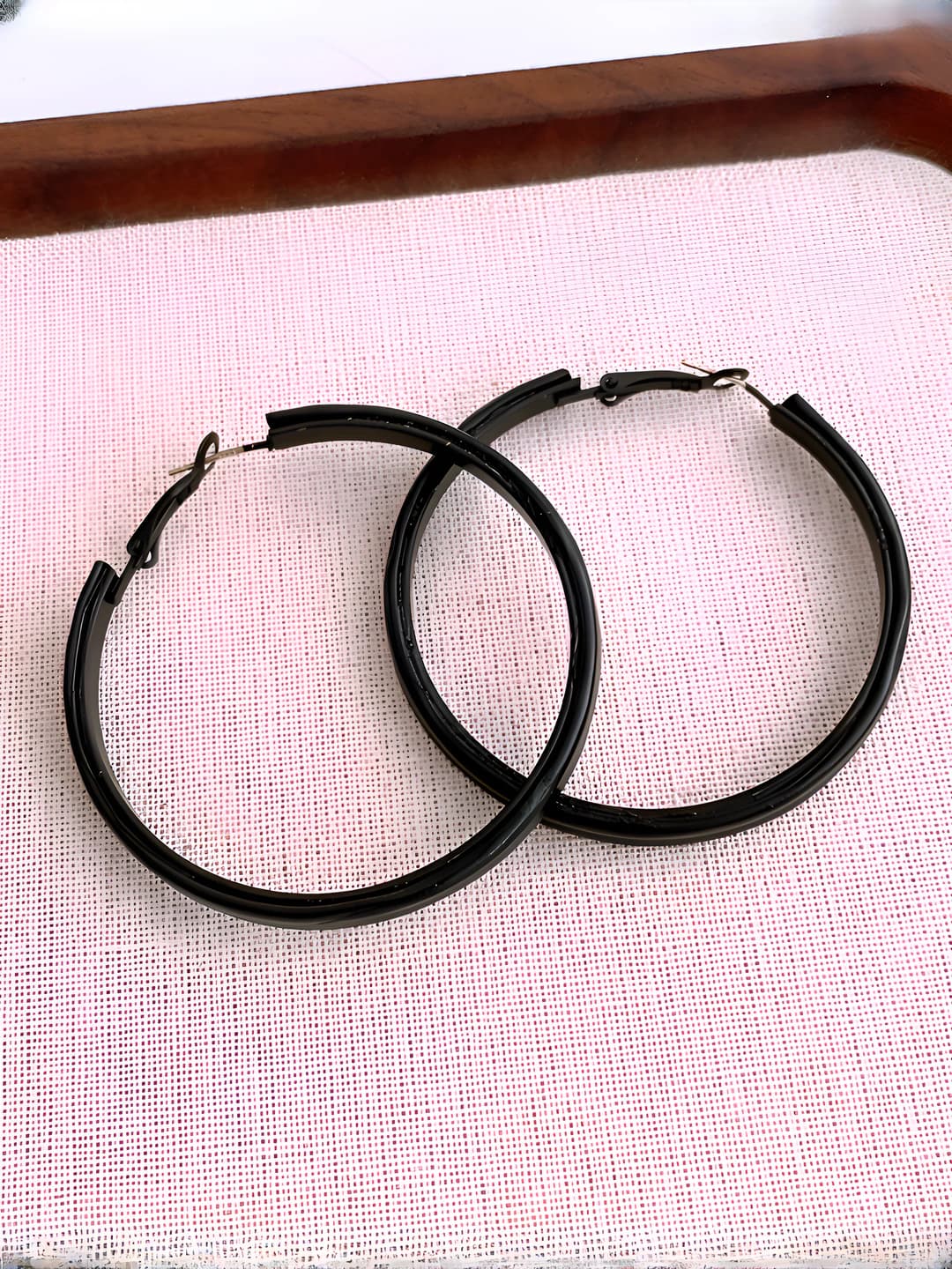 Black, 5 cm