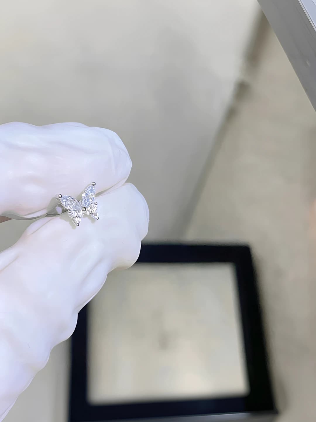 White gold, white, 0.8*6mm