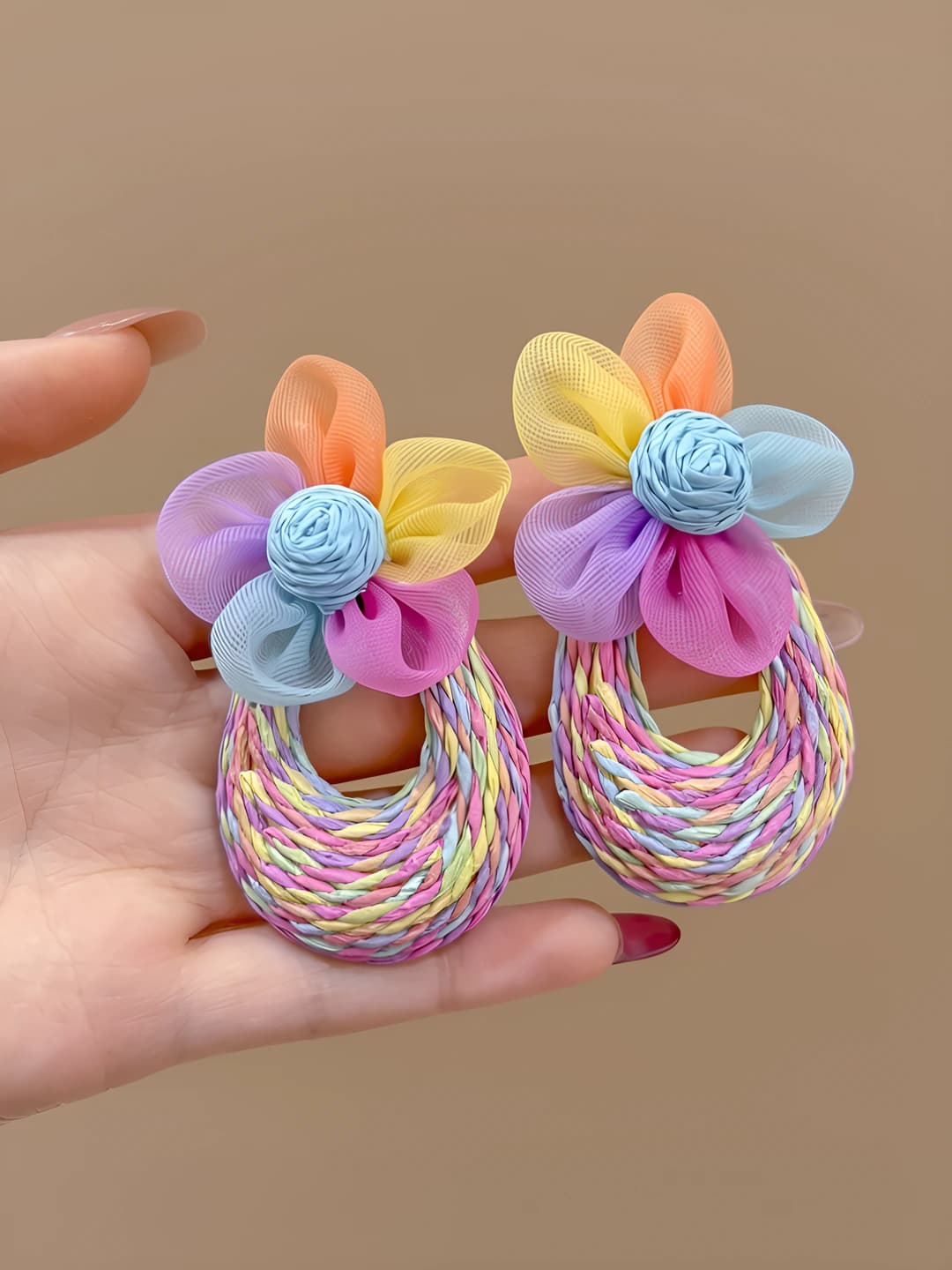 Multicolour, straw, floral