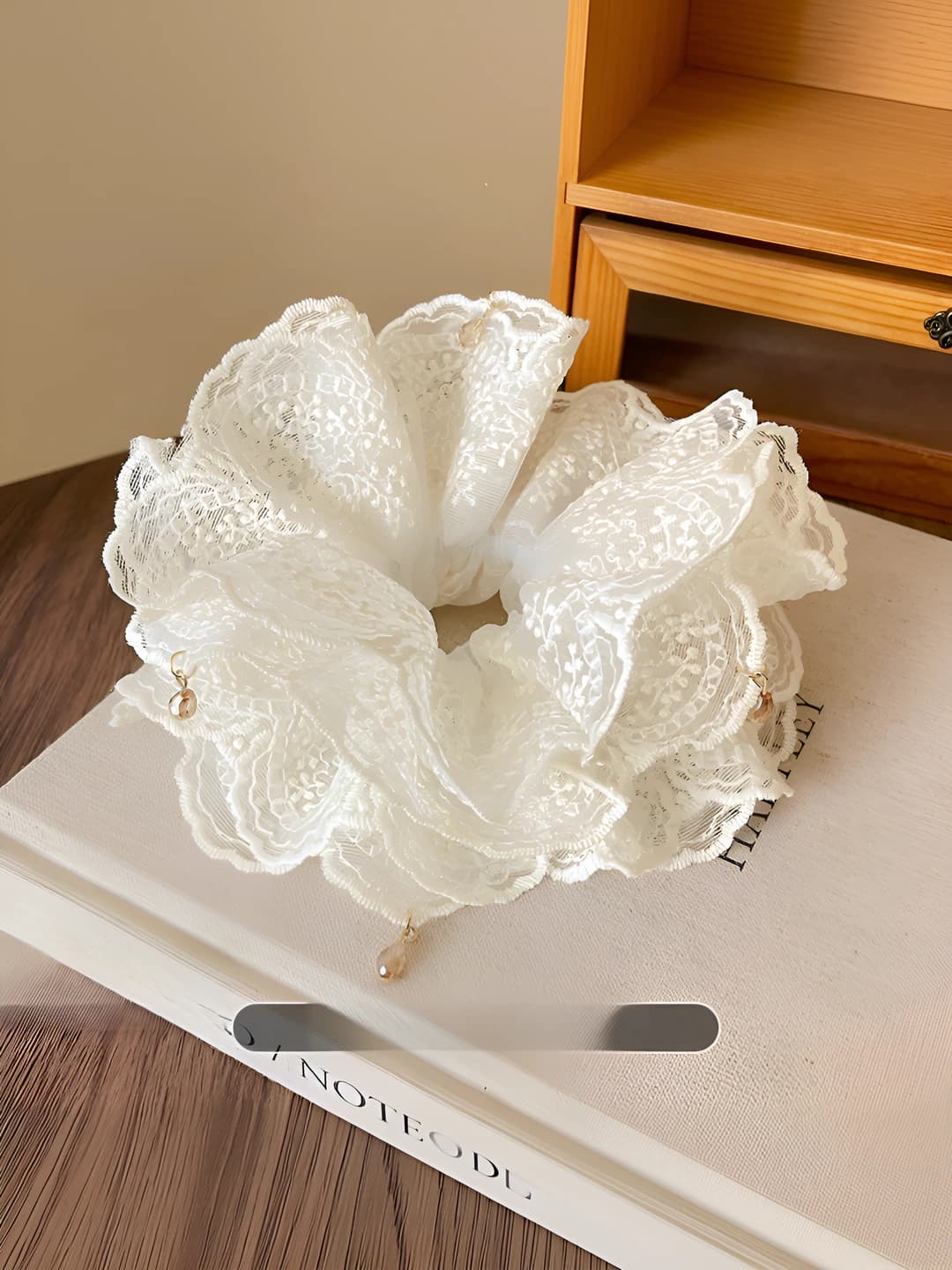 Beige lace scrunchie, 4 layers, 8 pcs, 20 cm