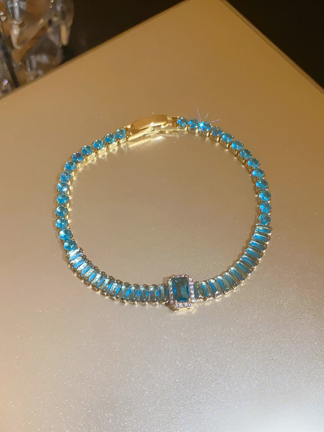 18# Bracelet - Gold - Blue