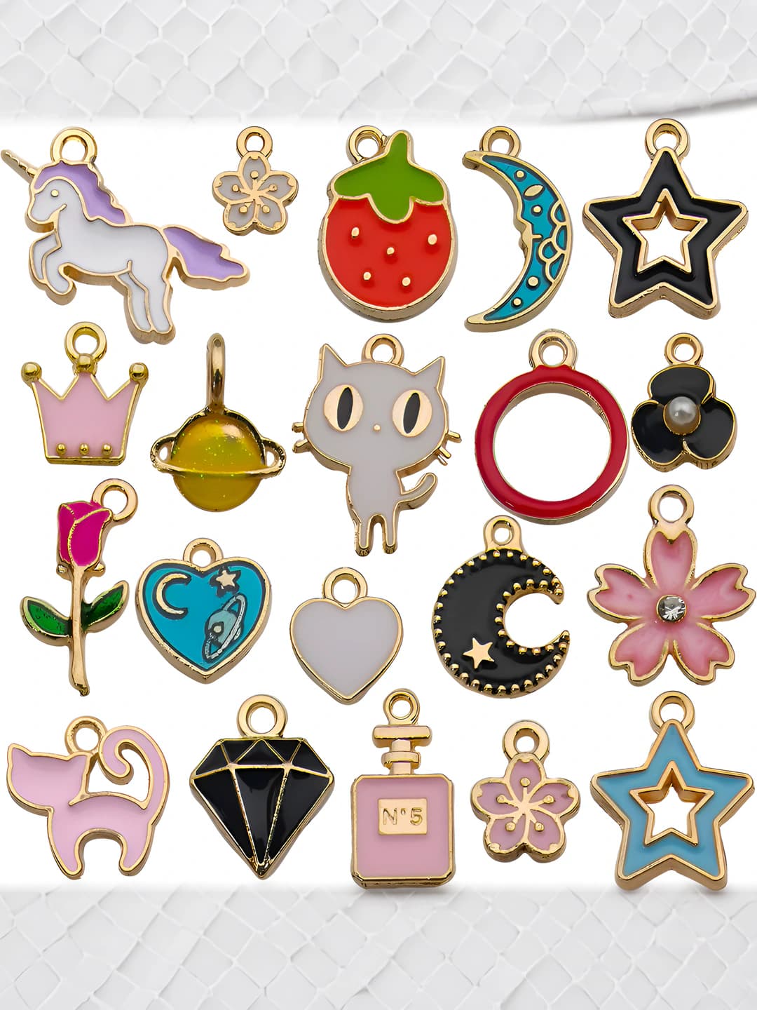 DIY enamel alloy charms for women: Korean style, heart and geometric pattern, natural style for bracelets and necklaces