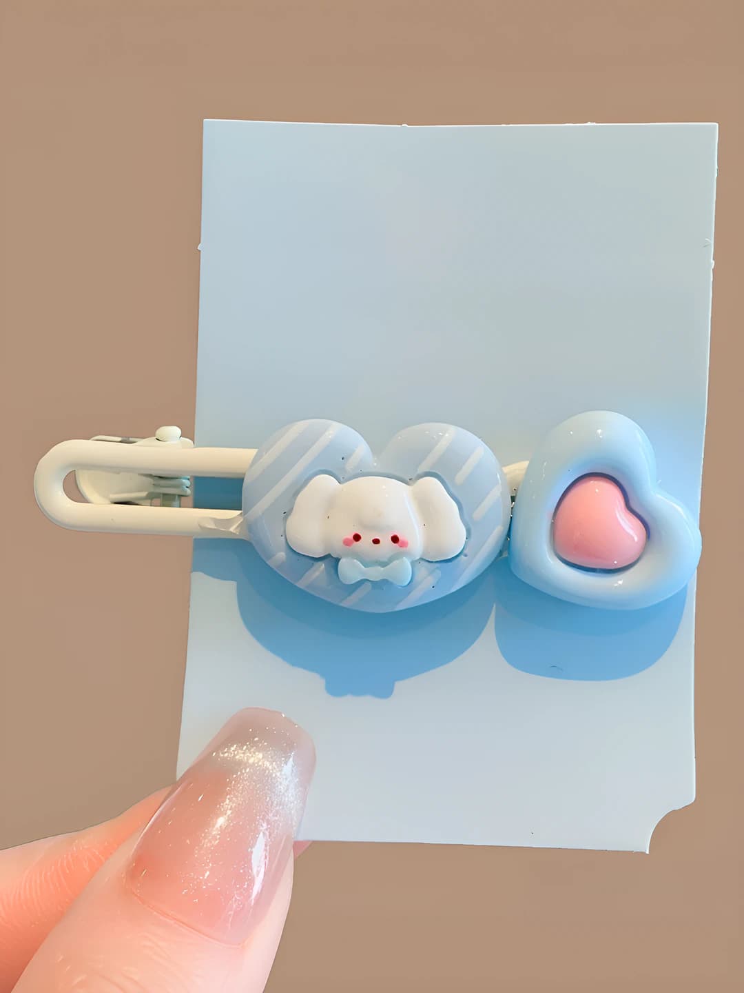 14# Blue Dog, Pink Heart Clip