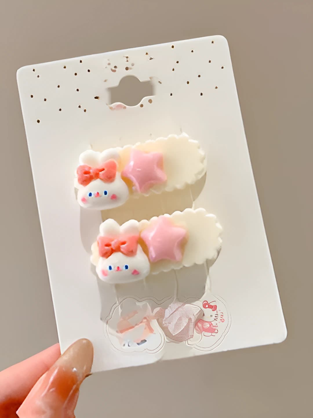 4# Rabbit star wavy clip pair - 4 cm