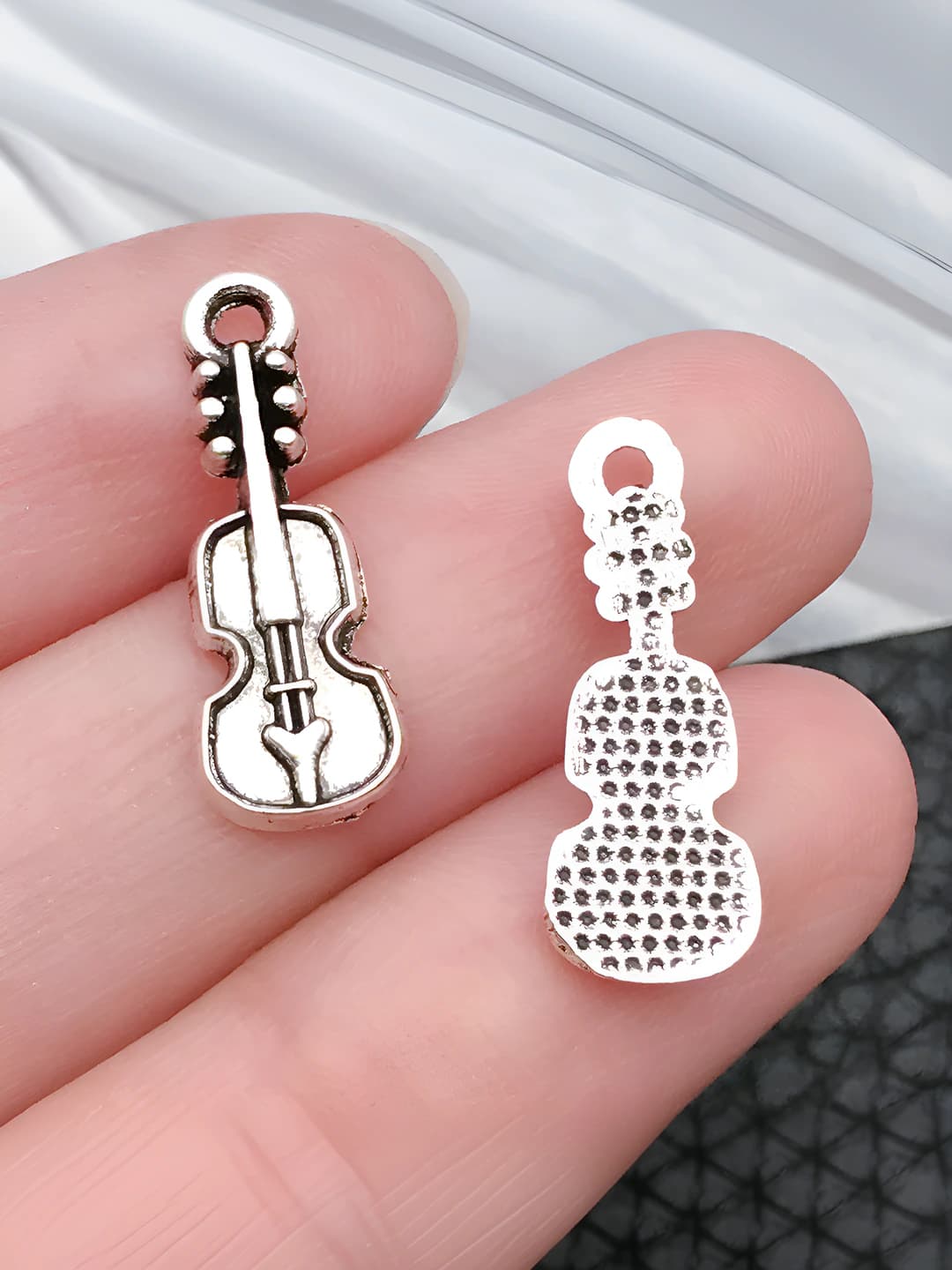 1 шт Гитара 8x20mm-0.5g-11207