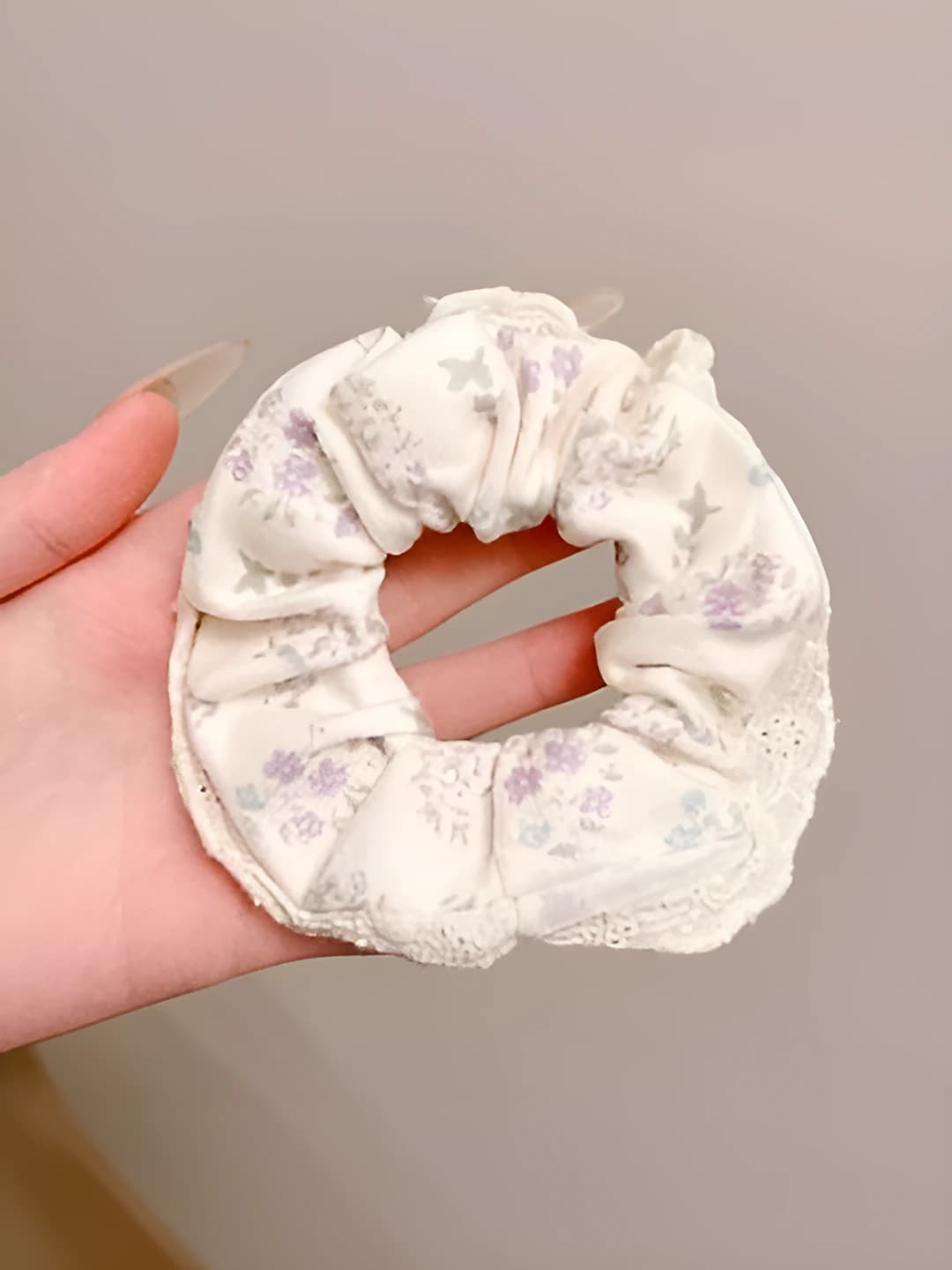 White, 10 cm