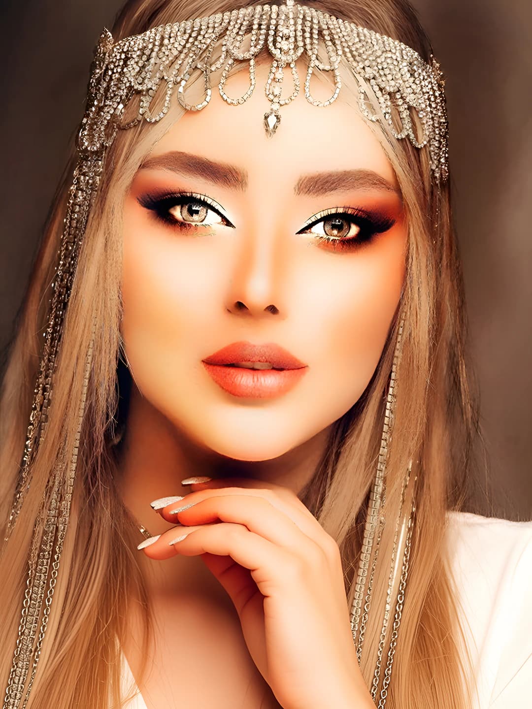 Silver retro diamond hair accessory