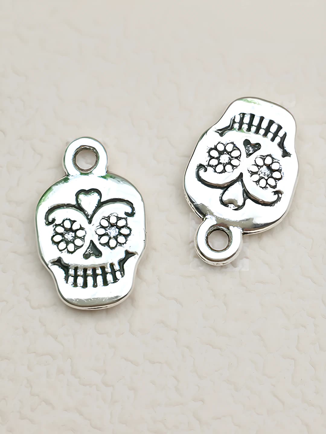 1 pc Flower skull 17x11mm-1.3g-10874