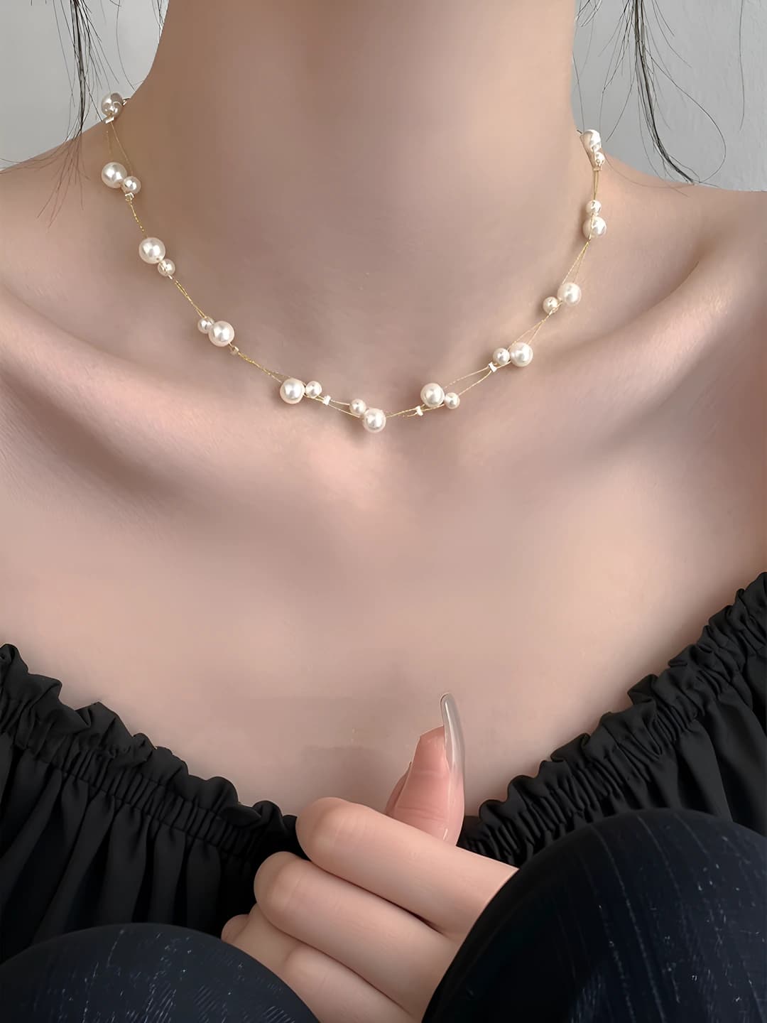 Women's pearl chain necklace: short, double-layer, simple, light luxury, delicate, clavicle chain, premium feel neck chain
