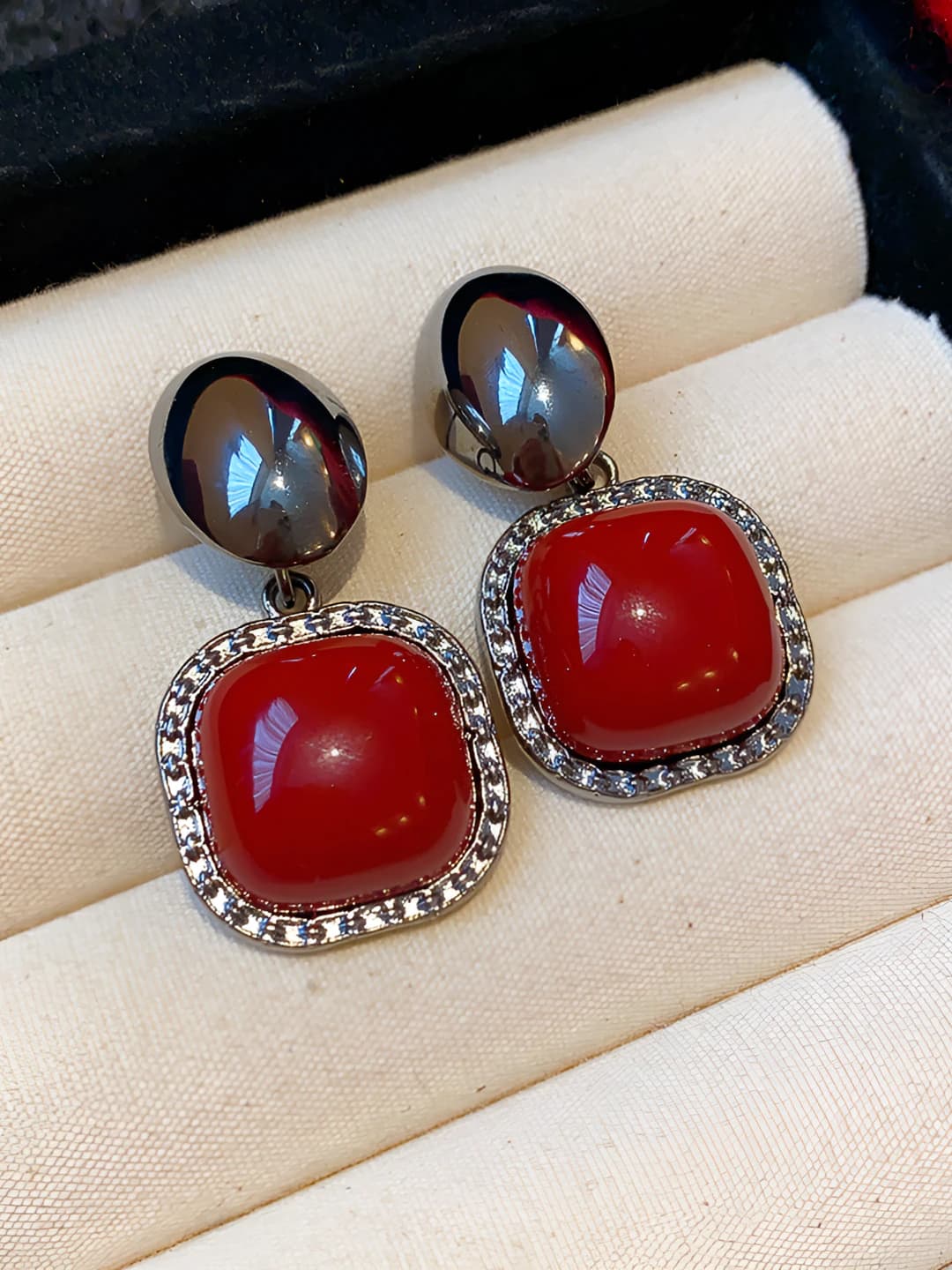 79 Серебряная игла - Серебро - Красный