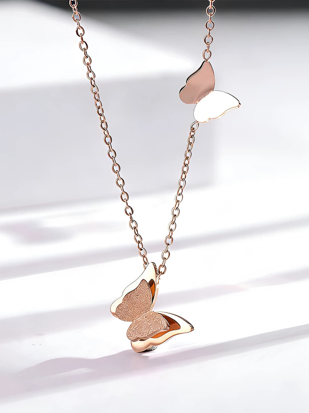 Rose gold necklace