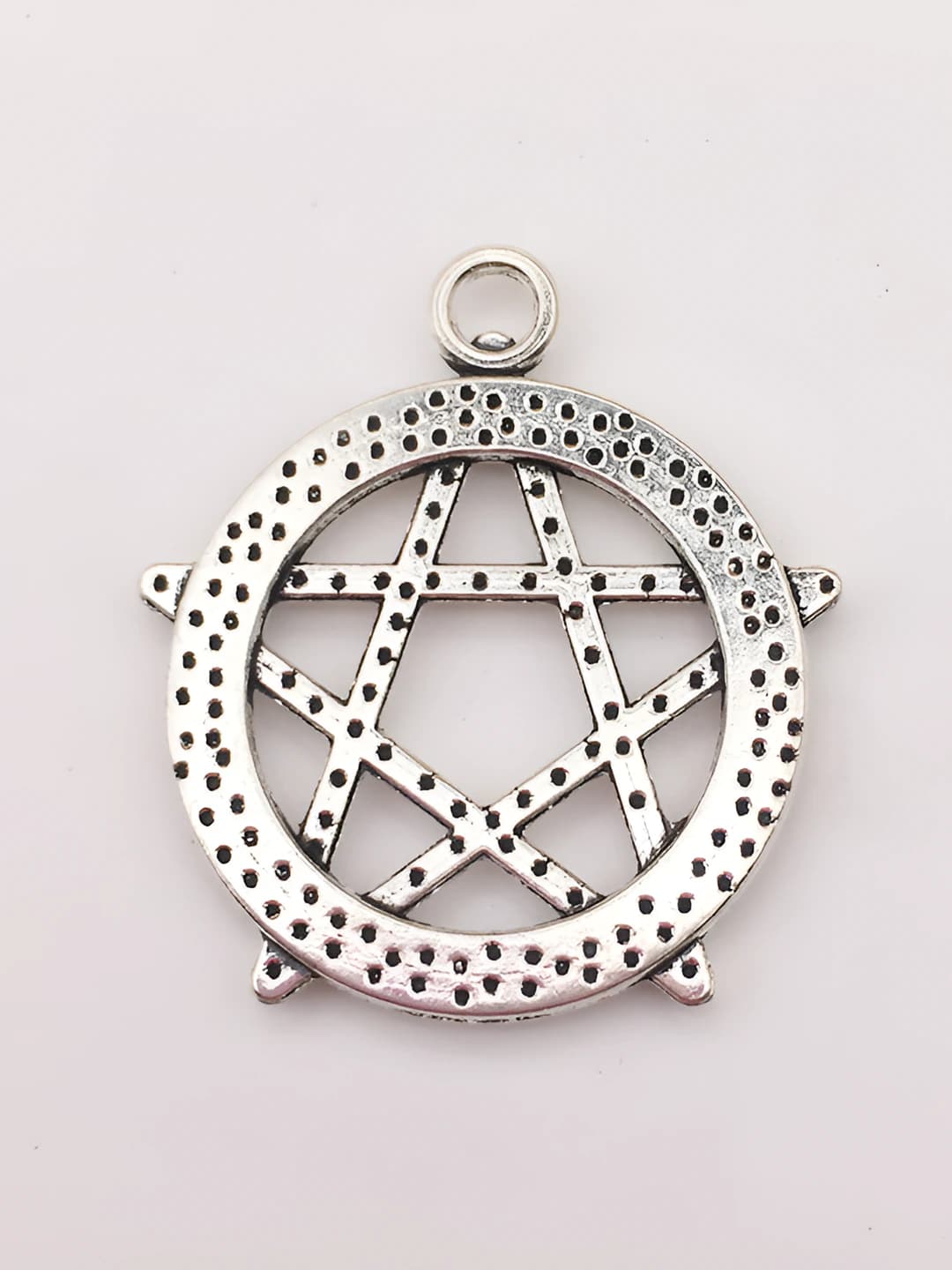 Античное серебро 28x31mm 2.5g