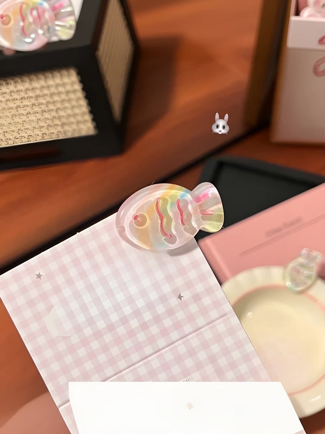 1# Jelly macaron rainbow fish clip 3.2cm