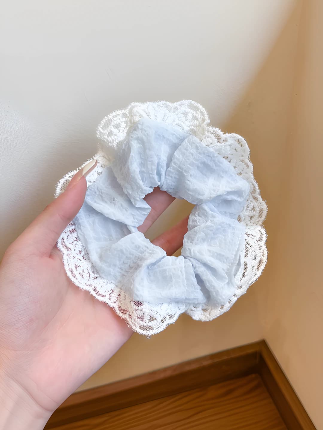 1# Lace blue hair tie
