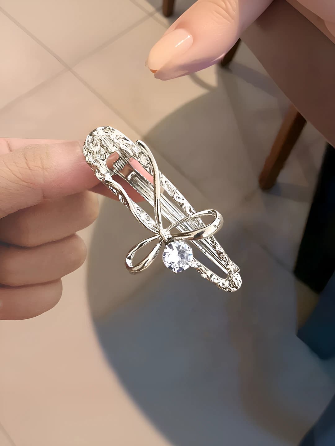 1# Bow clip, 6 cm