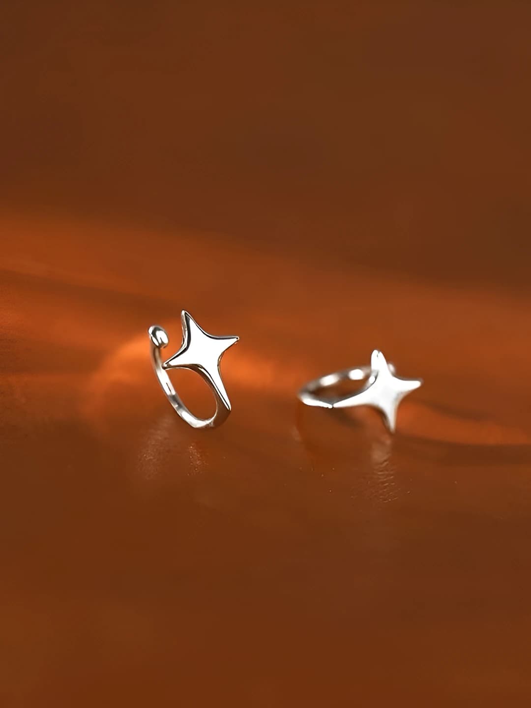 Star ear clips (1 pair)
