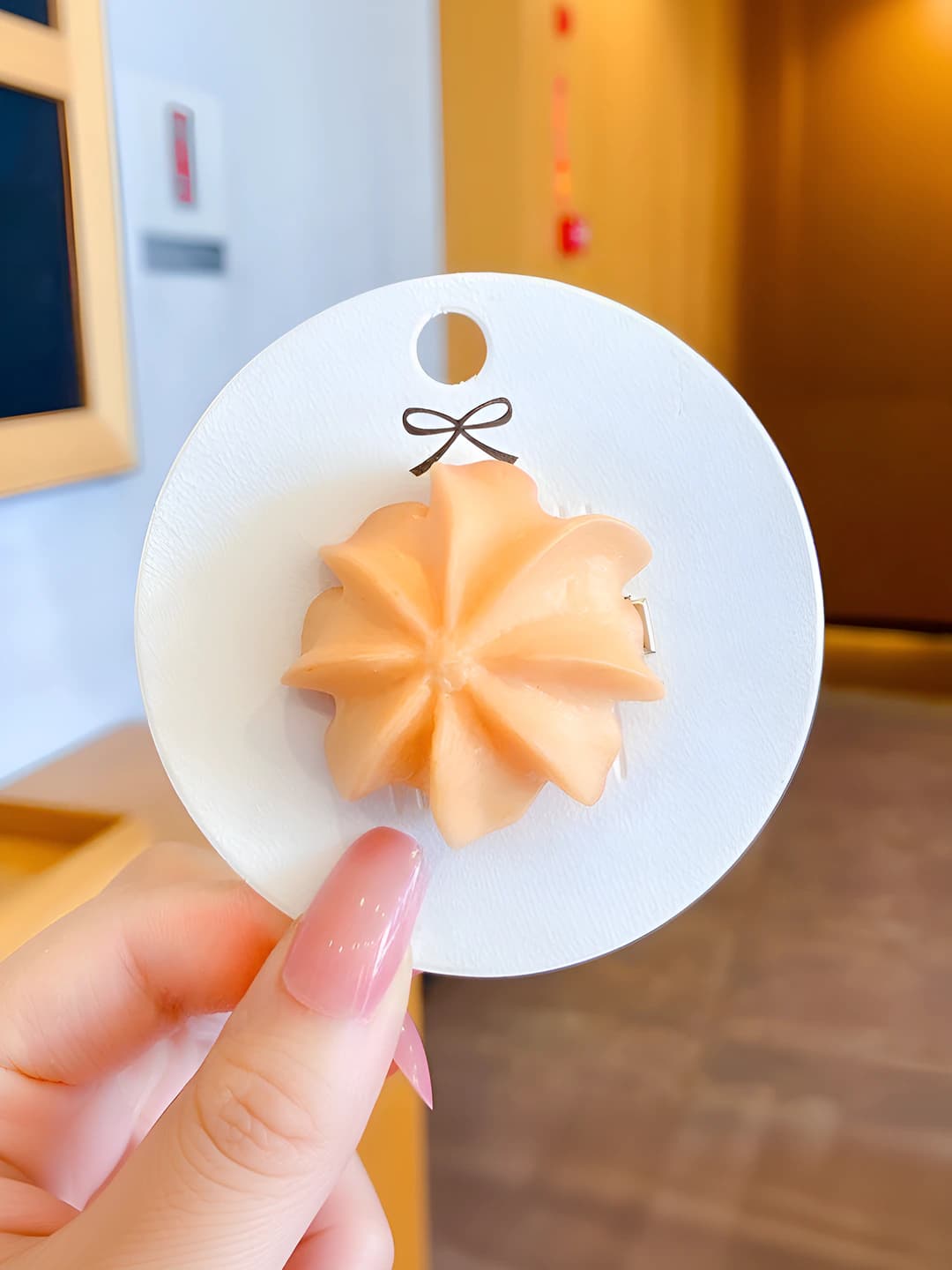 Floral cookie, base clip 3 cm