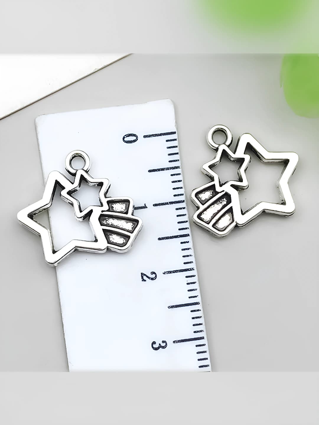 1 шт Радужная звезда 16x15mm-1.4g