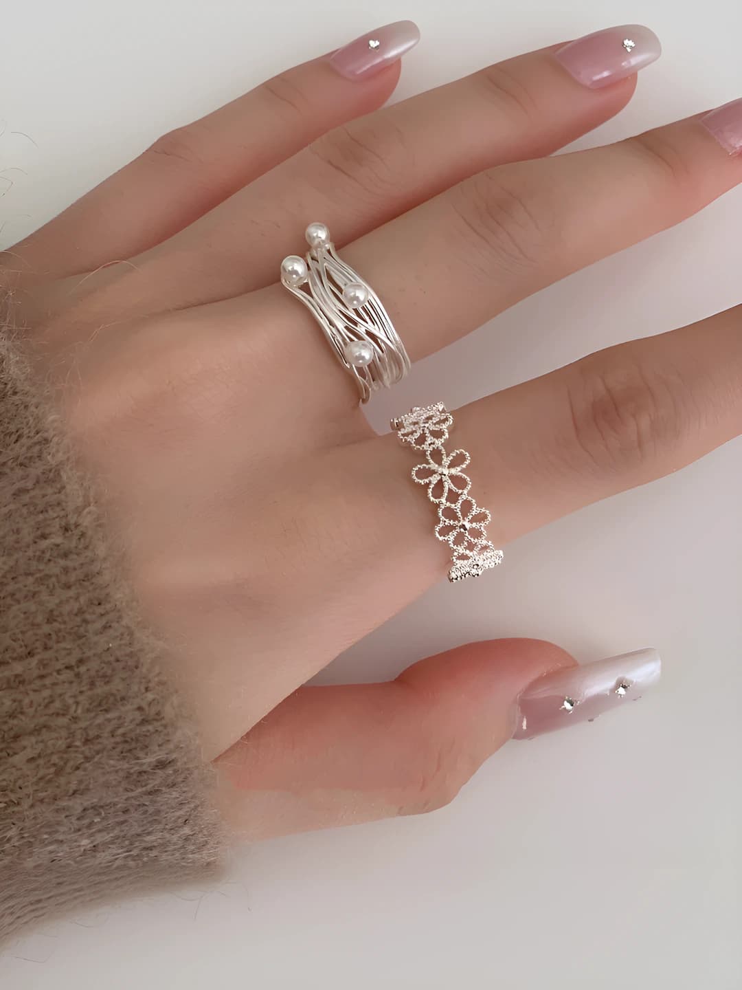 Women's fashion ring: copper, geometric shape, open band, sweet and cool style