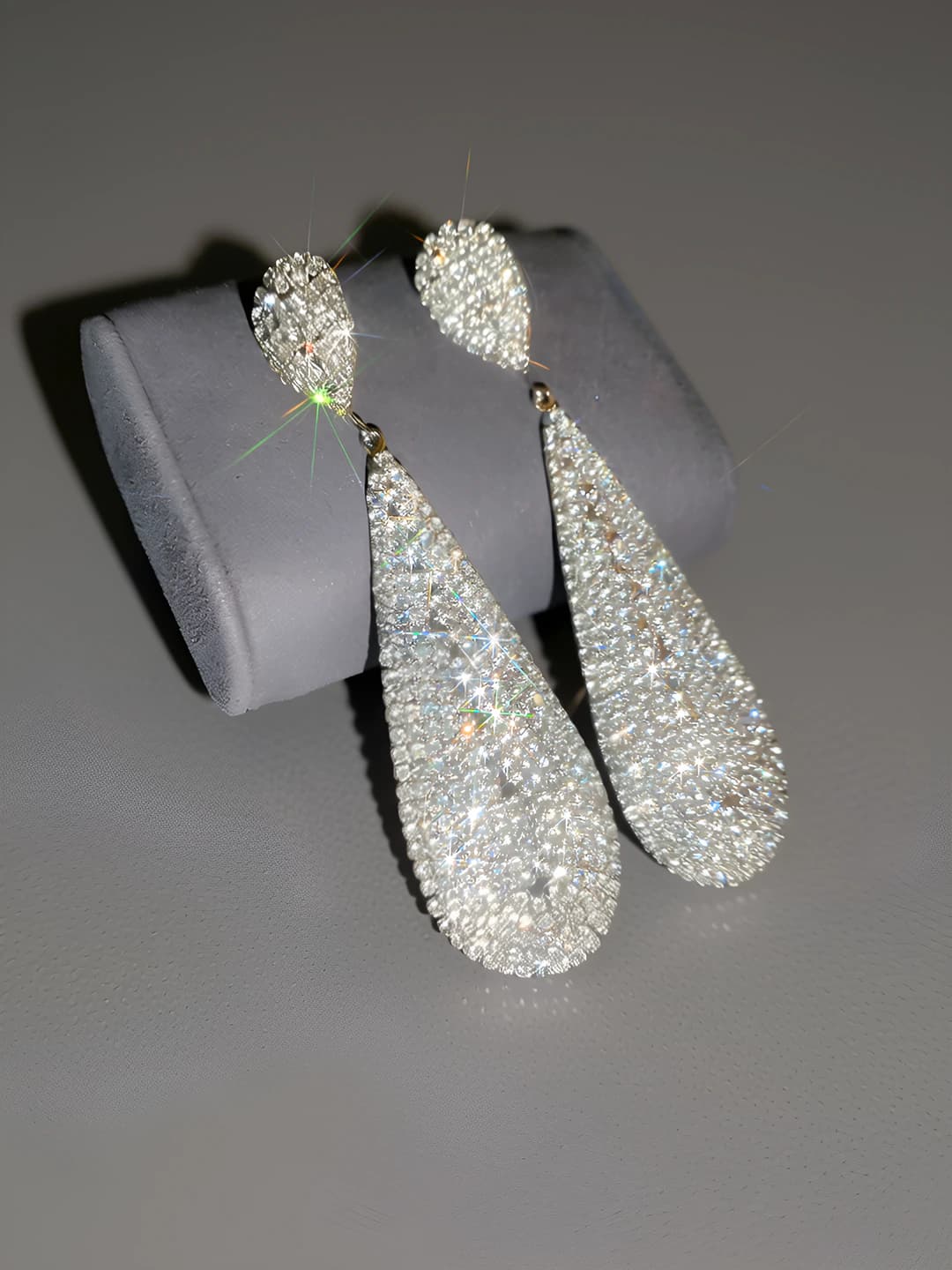 29# Silver pin - Silver