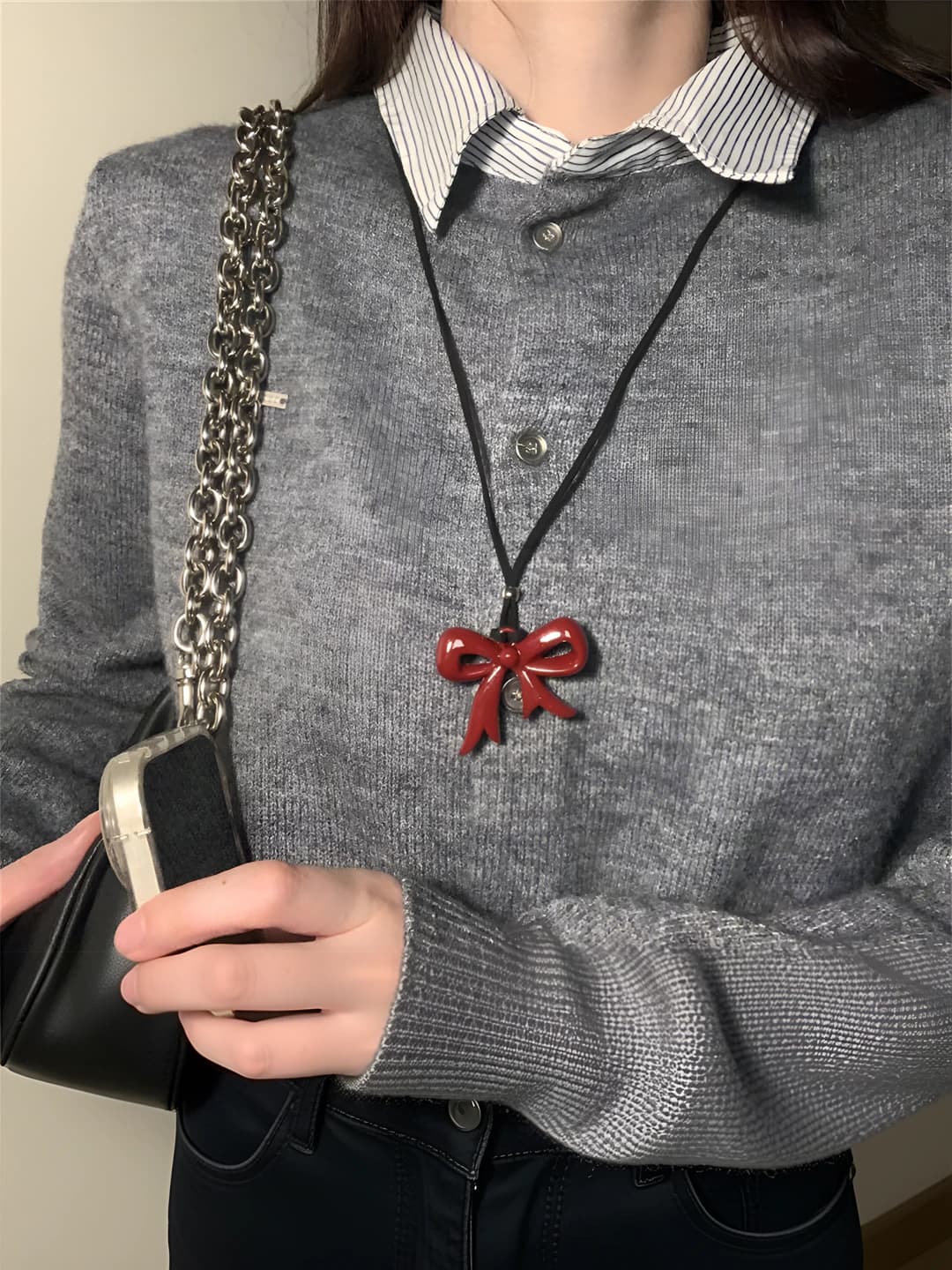 Brushed ribbon necklace