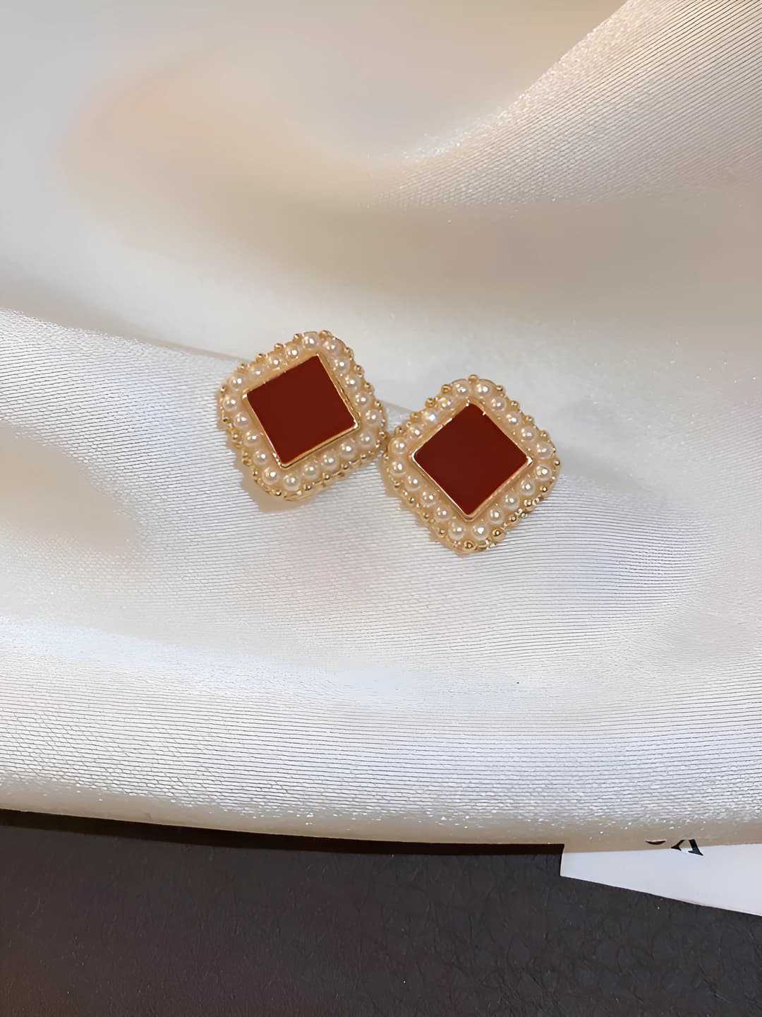 50# Серебряная игла - Золотой - Красный