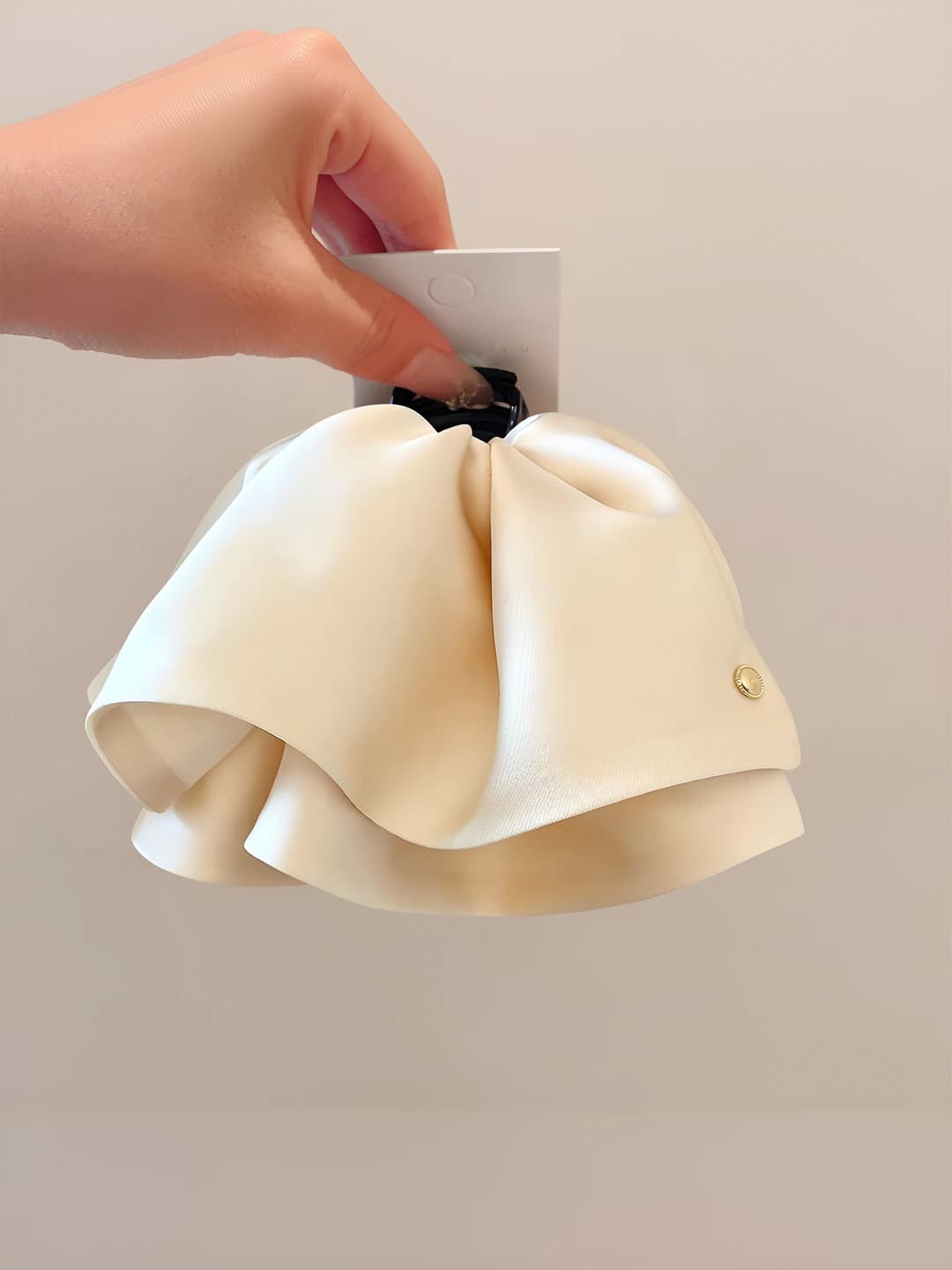 White double ice silk fabric, gold logo, ~4 cm