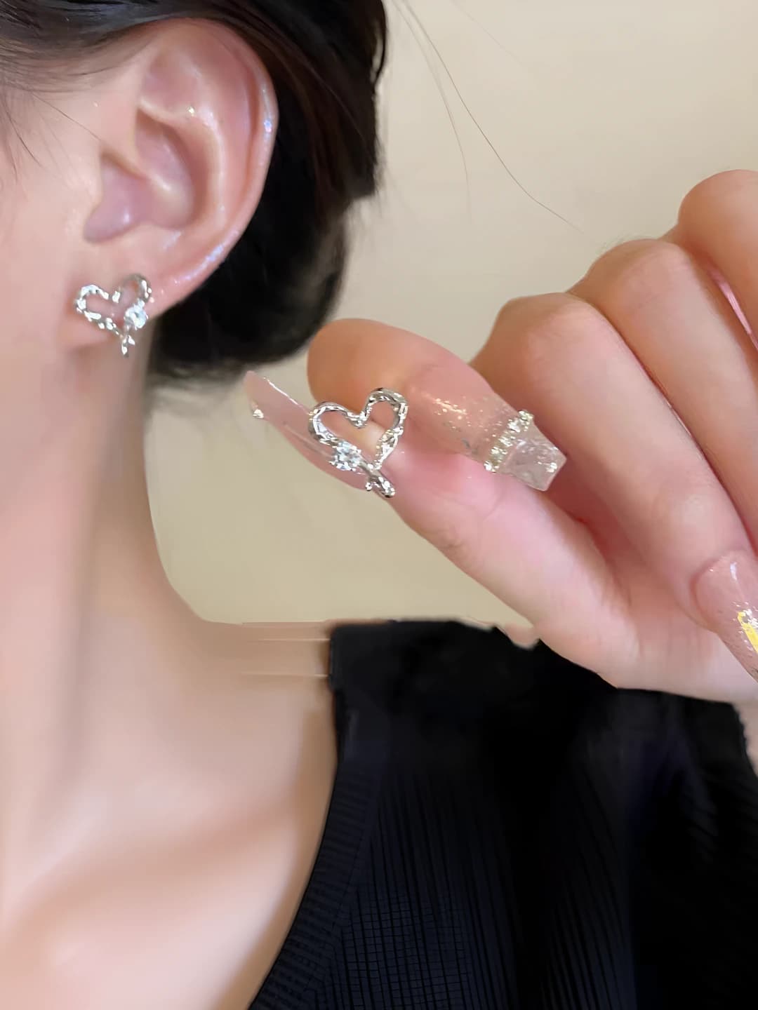 Вырезанное сердце серьги