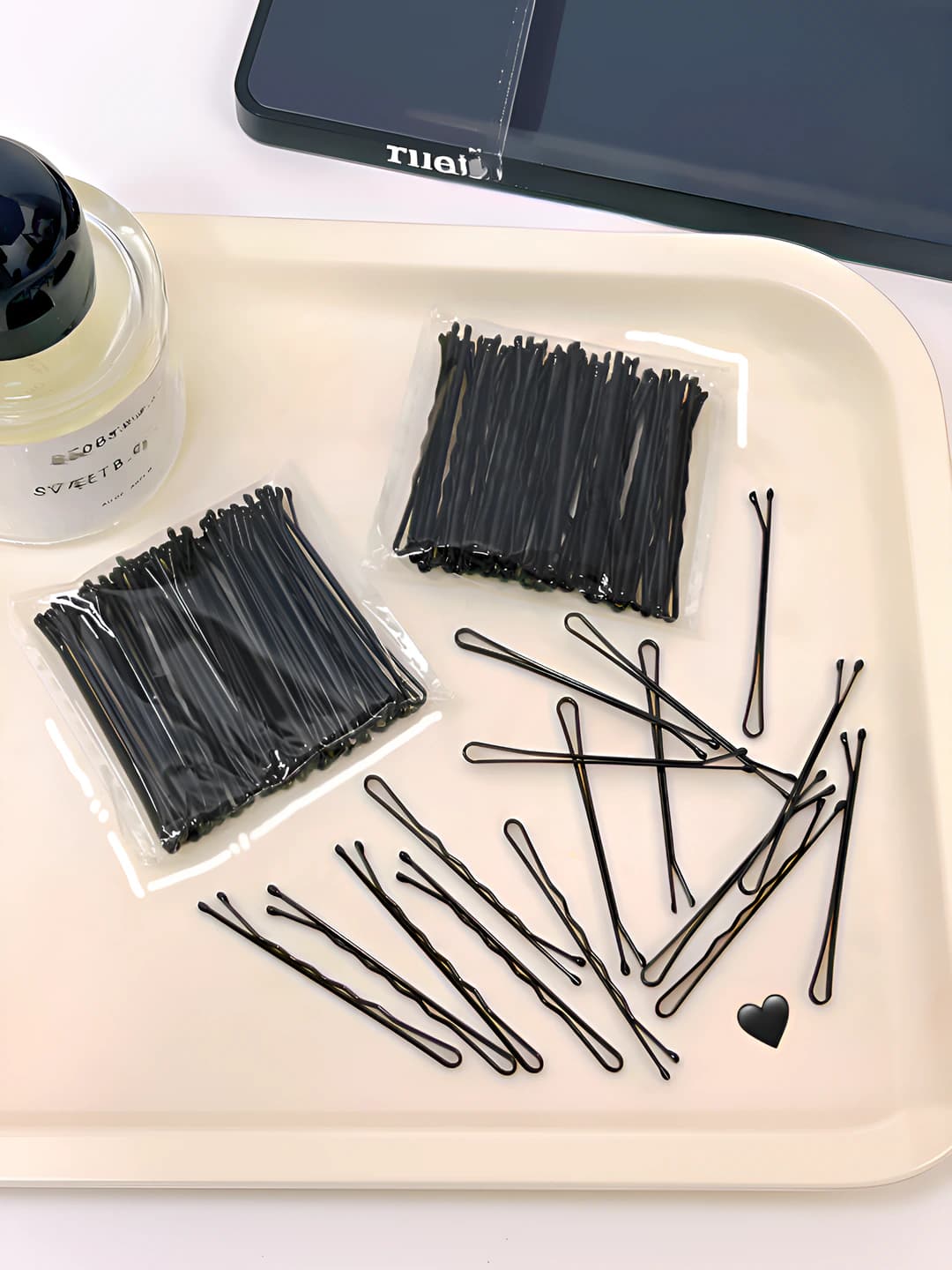 Women's black U-shaped bobby pins, thick, simple style hairpins for securing updos