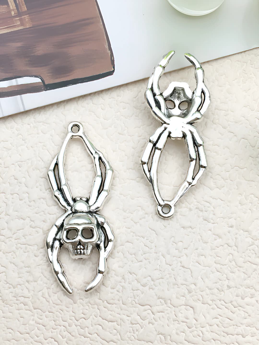 1 pc Halloween skull spider 16x40mm-3.4g-7144
