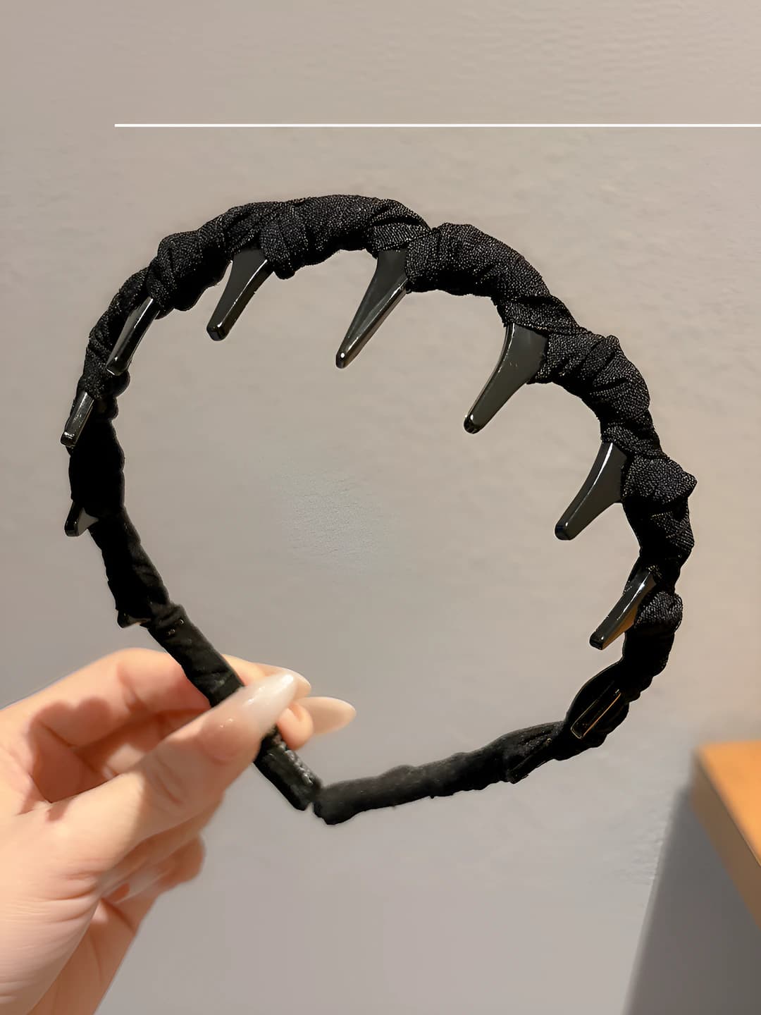 Black comb headband, 3.5x12 cm