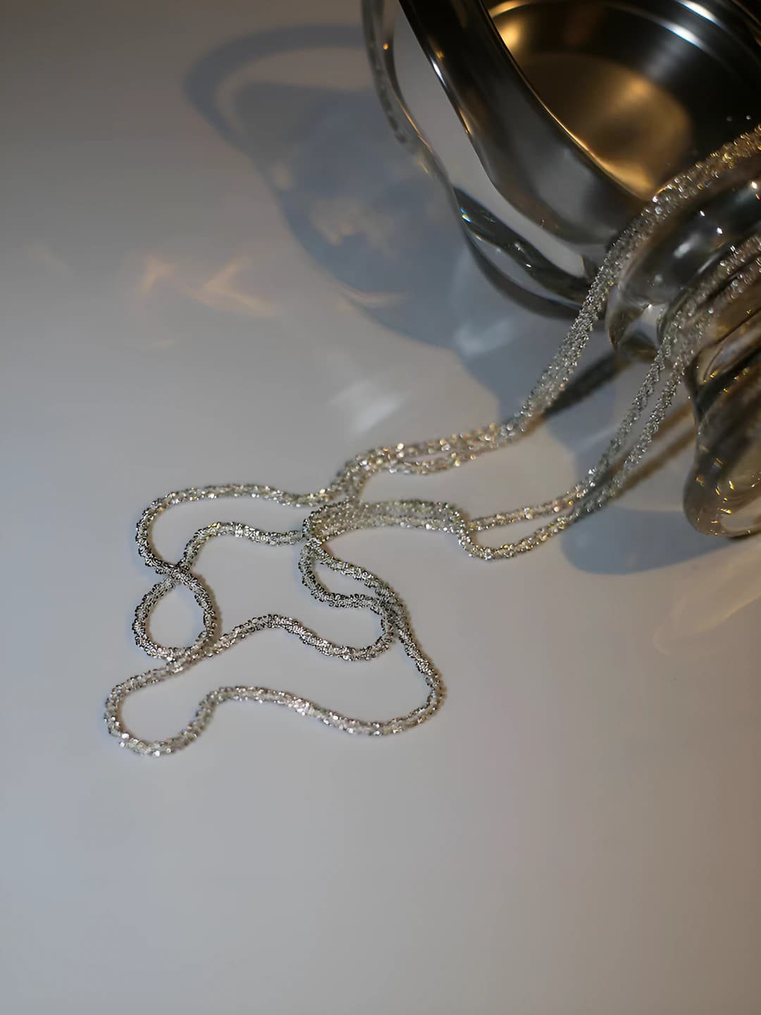 XL254 Silver-white chain