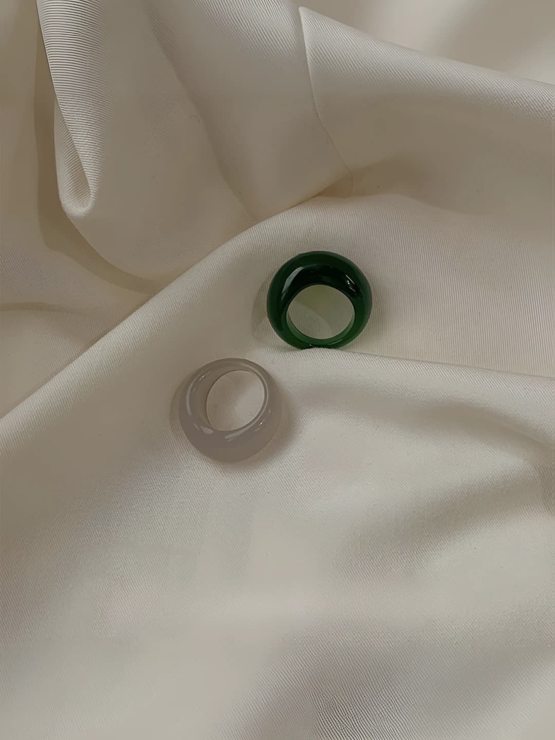 Grey resin ring, US 7