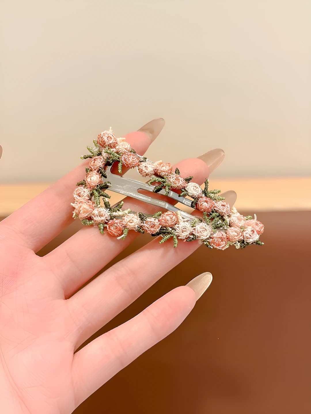 Floral, lace, triangle BB, 7.5 cm