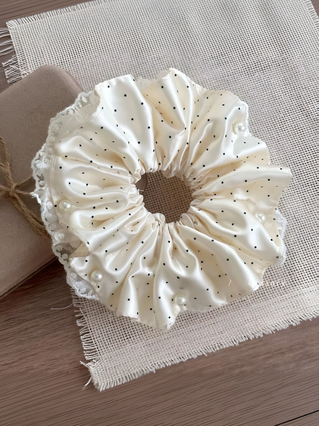 2# White satin polka dot lace ~17 cm