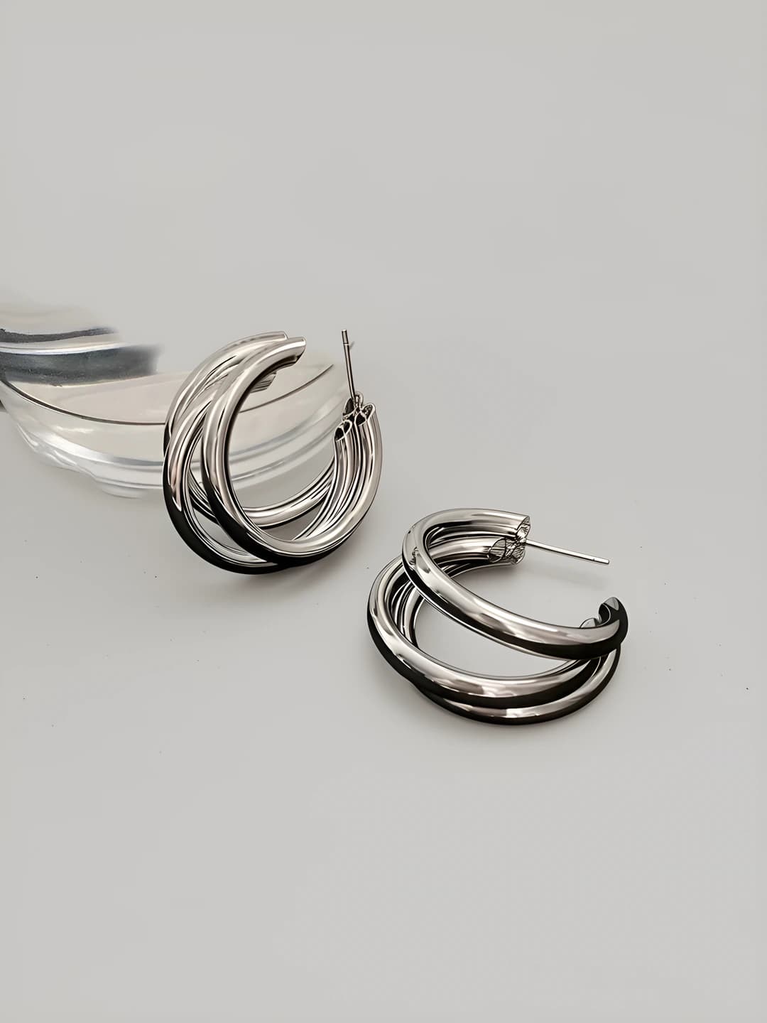 1# Silver post - Silver