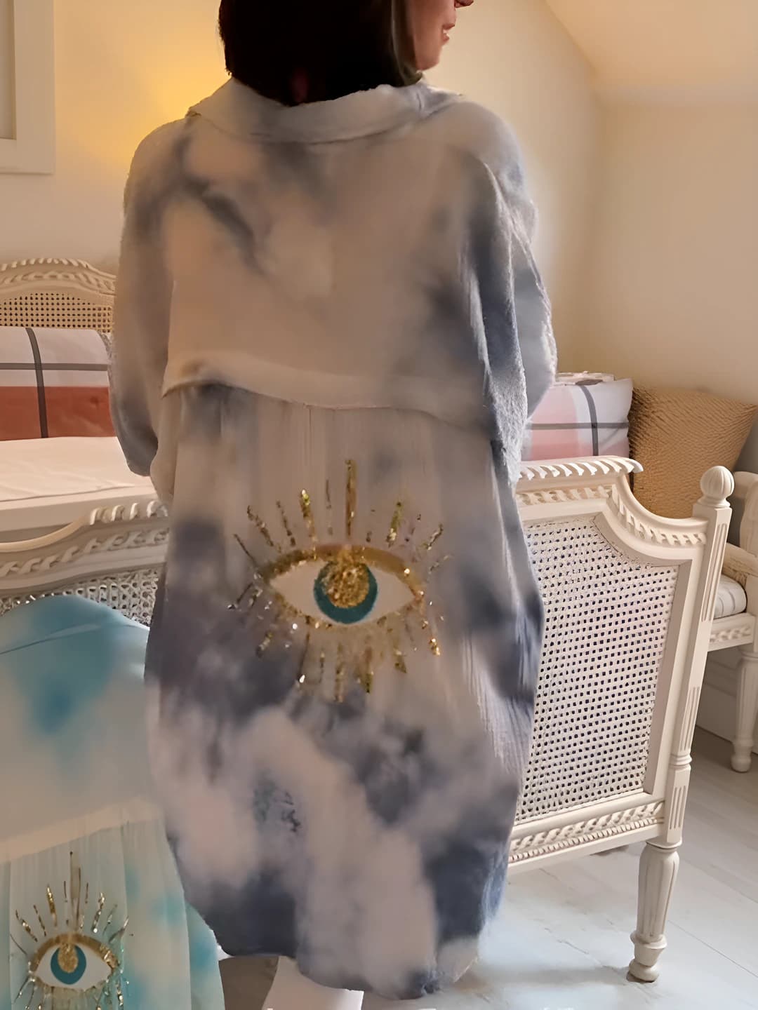 Серый