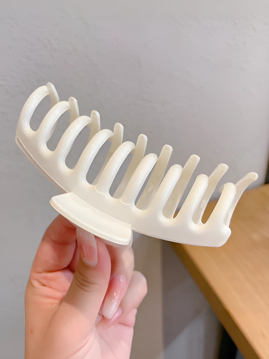 10#Spine white 11 cm