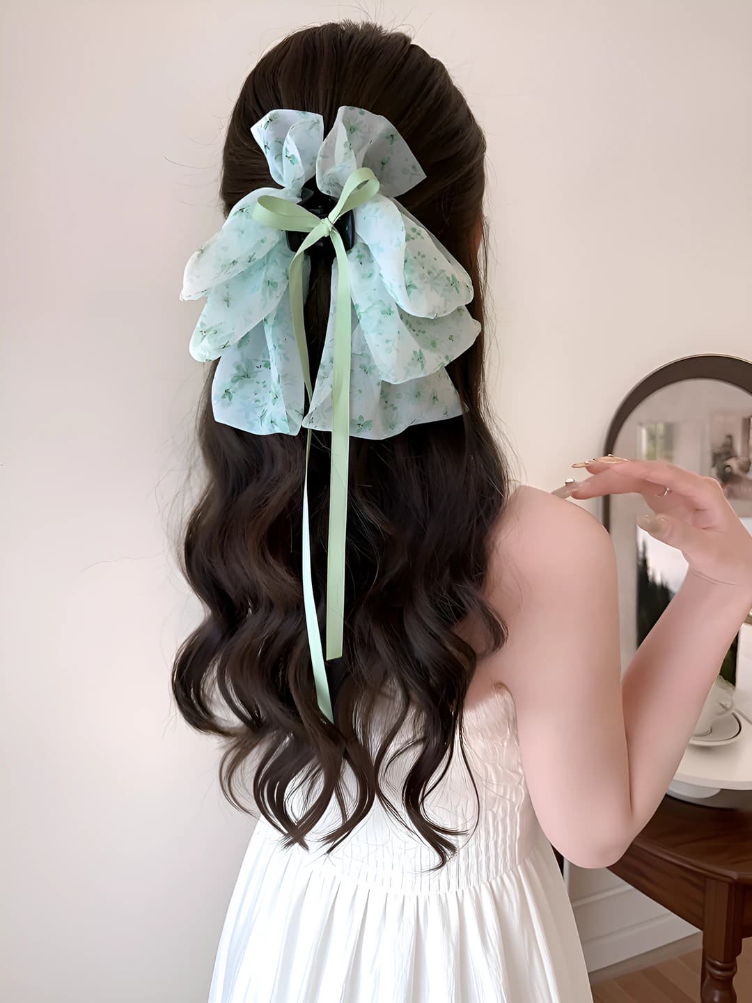 5# Floral, mint green