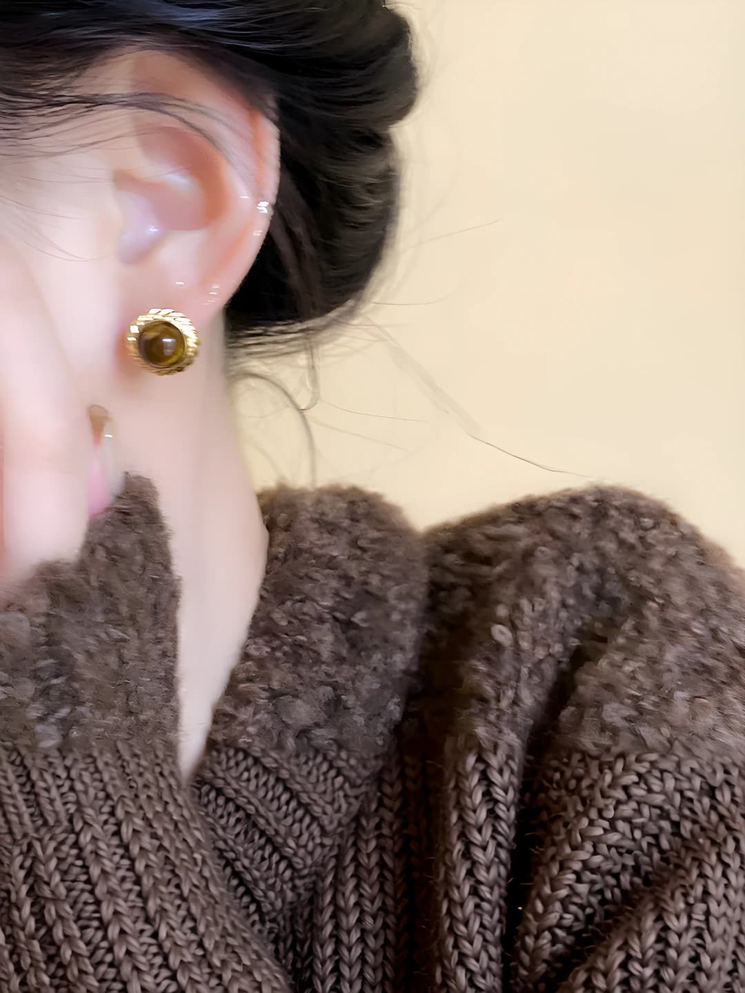 Women's Korean style retro autumn-winter round tiger eye earrings