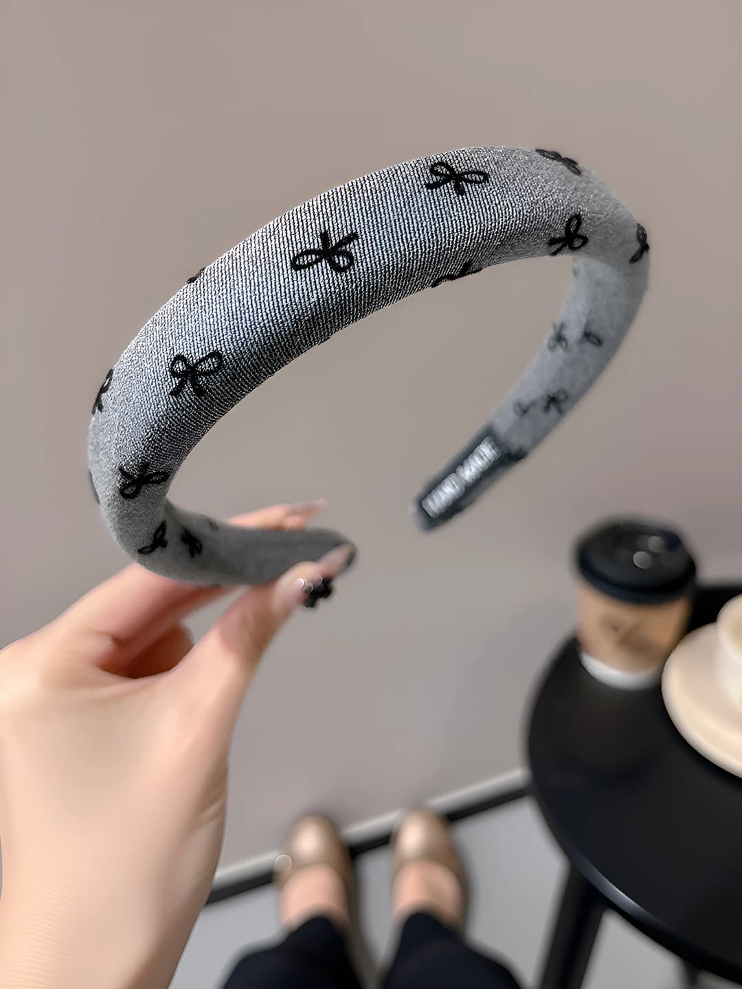 Grey, ~2 cm wide