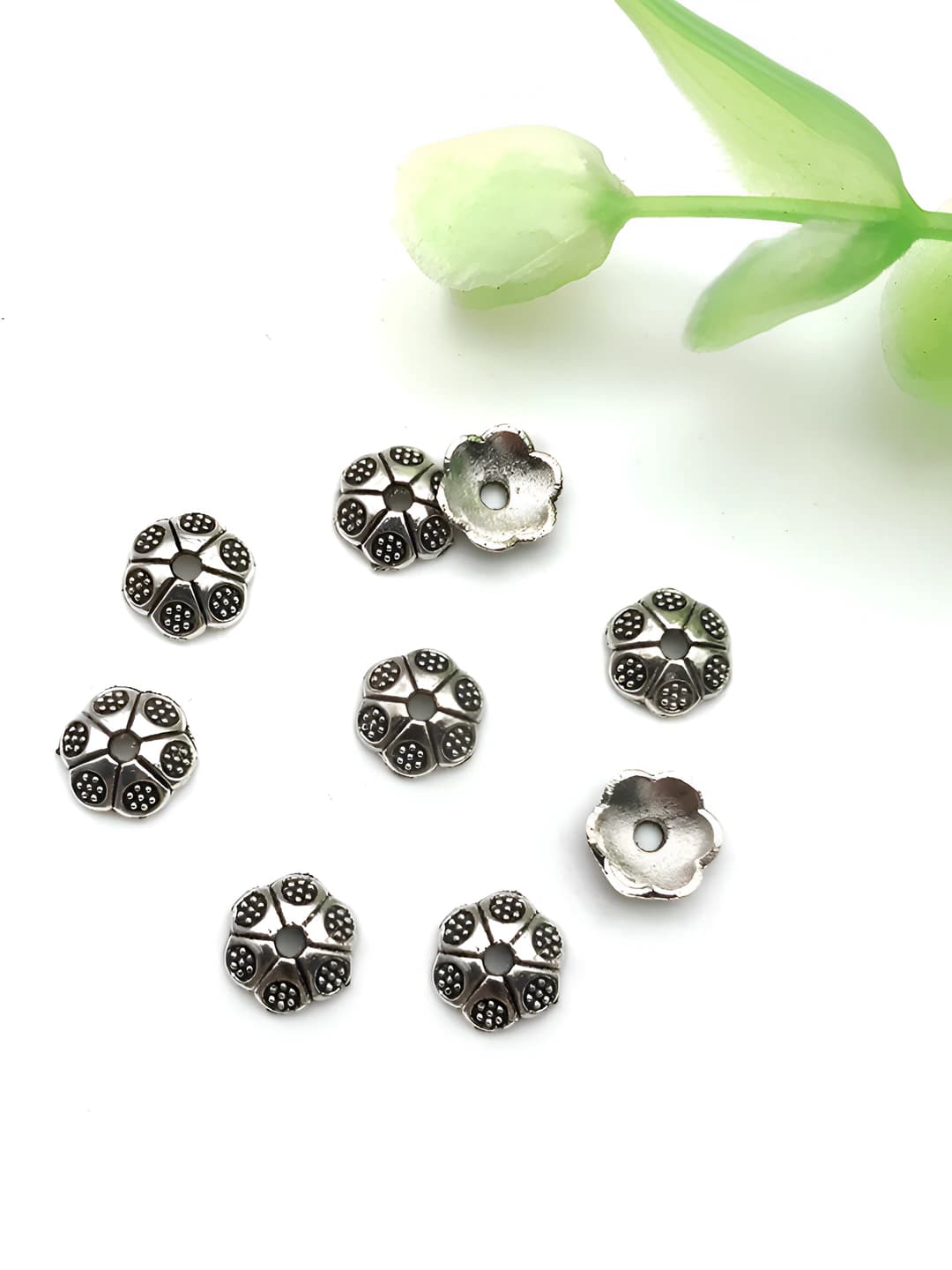 1 Round cap 6x6mm-0.1g-1 hole-16320