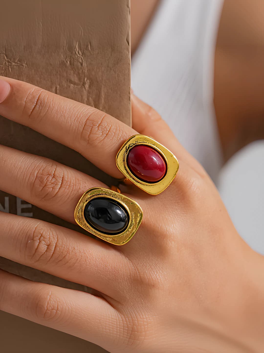 Women's retro style geometric open ring