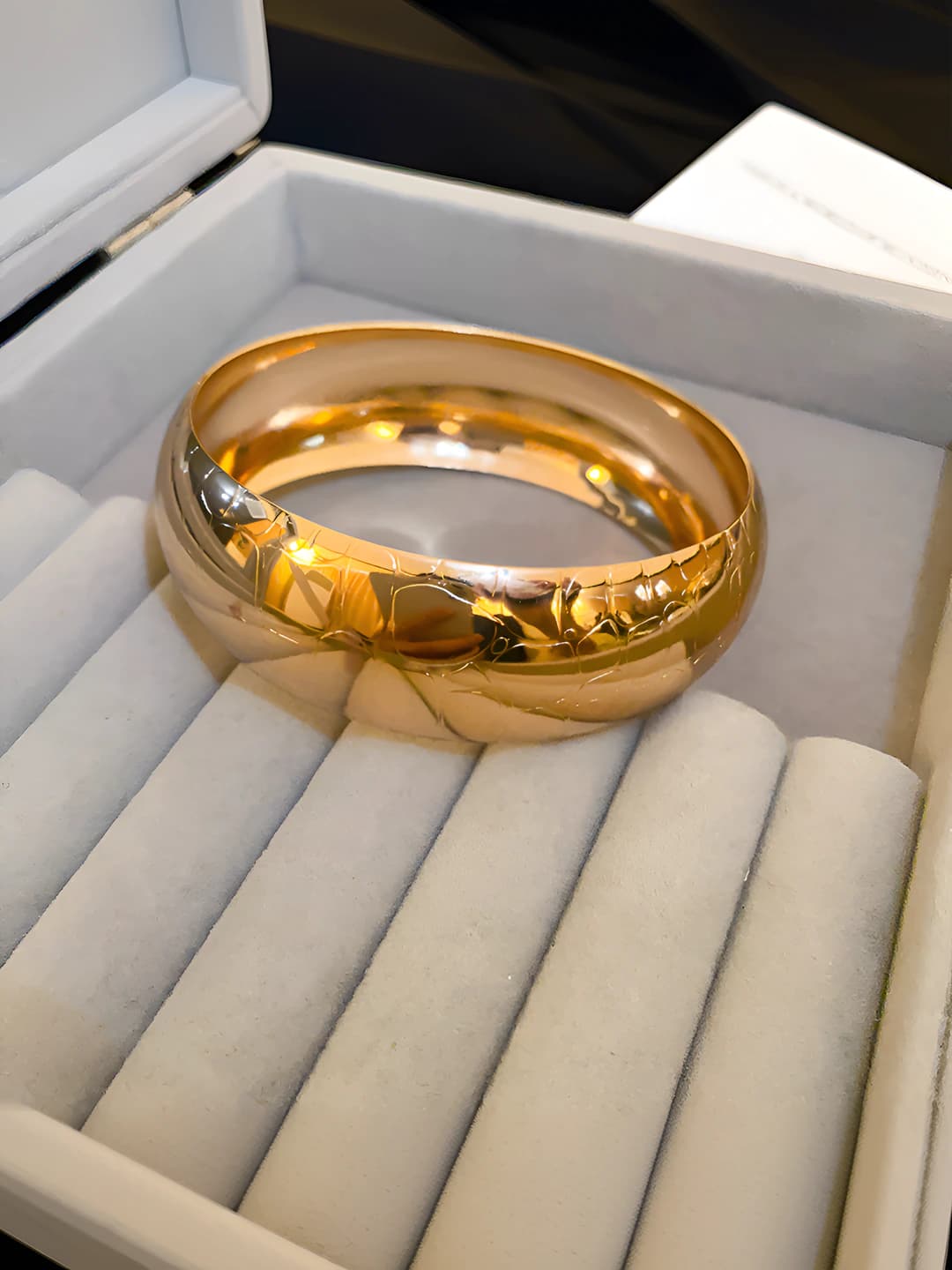 26# Bracelet - Gold