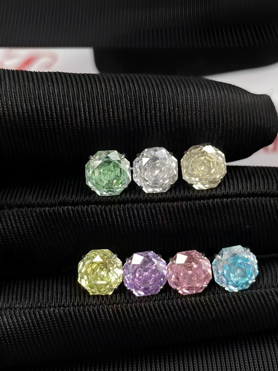 Violet single 8mm